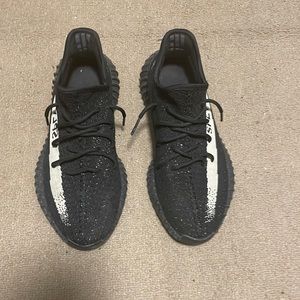 Yeezy 350 Oreo
